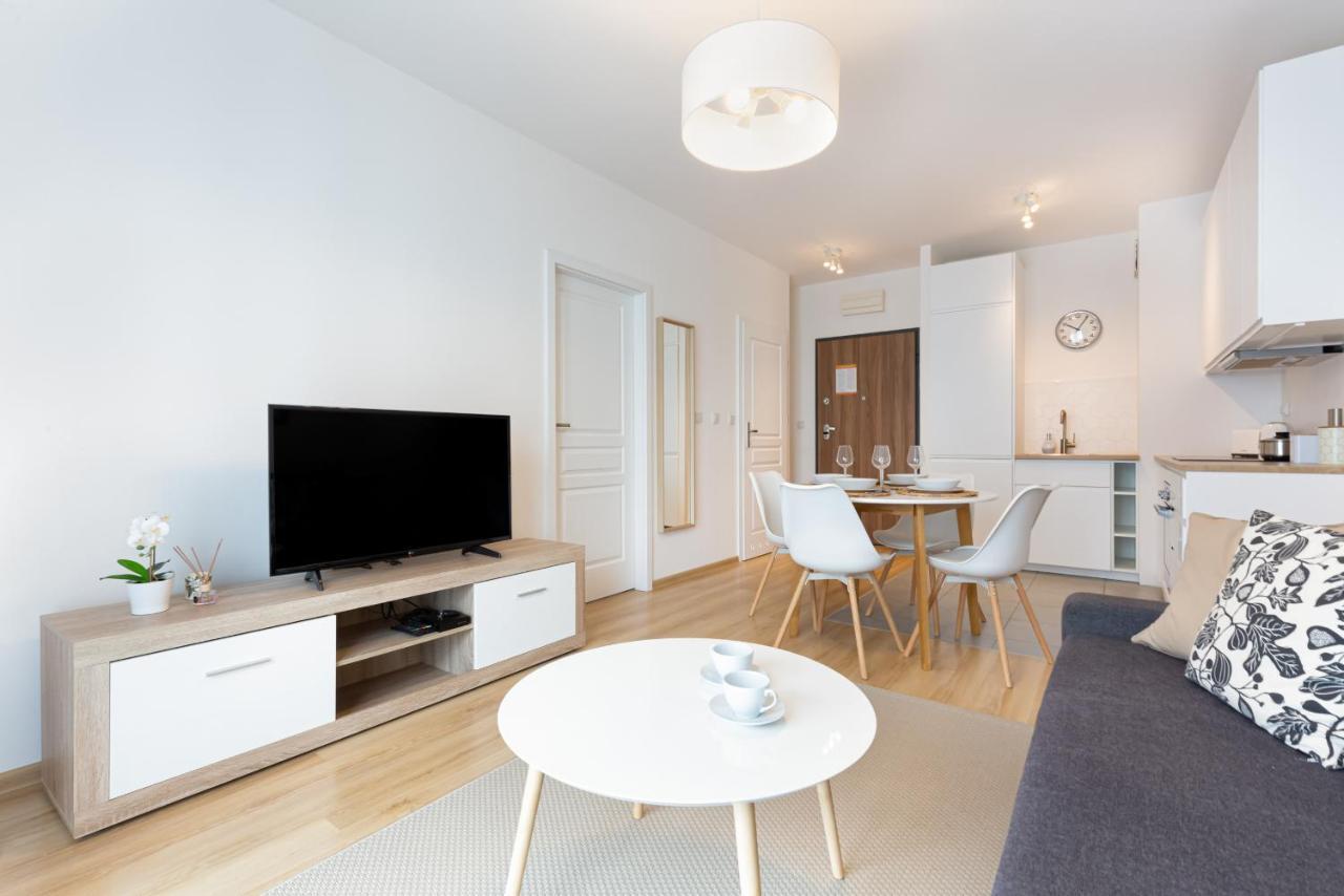 Apartments Varsovia Kasprzaka By Noclegi Renters ภายนอก รูปภาพ
